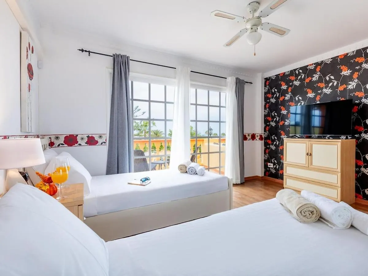 Luxury Villa Luna With Private Pool Callao Salvaje