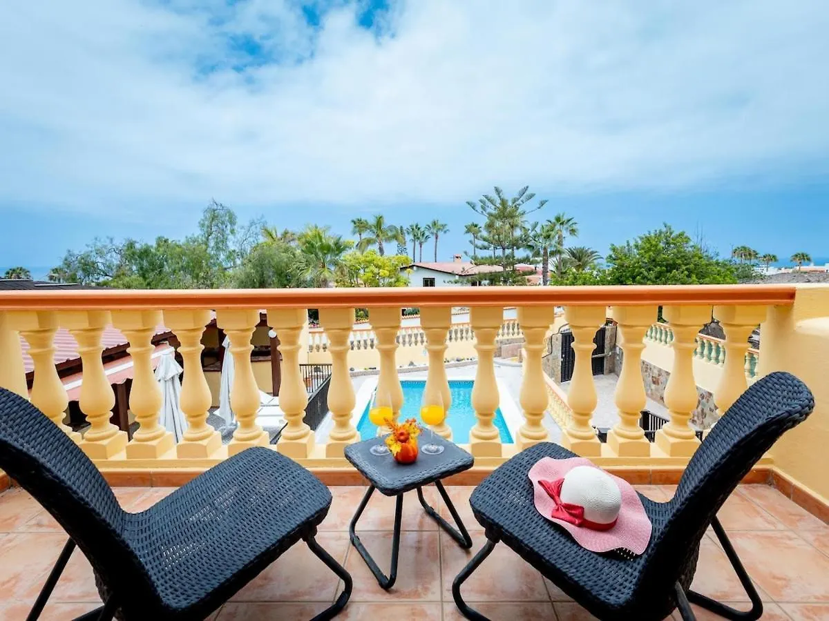 Luxury Villa Luna With Private Pool Callao Salvaje