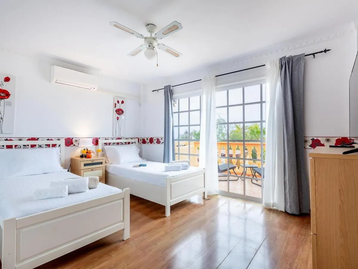 Luxury Villa Luna With Private Pool Callao Salvaje